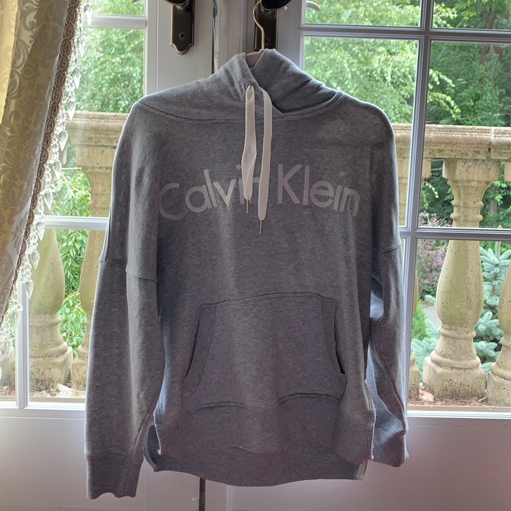 CALVIN KLEIN sweatshirt